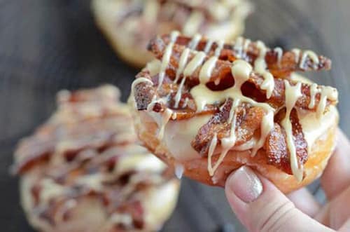 Le beignet au bacon, États-Unis.
