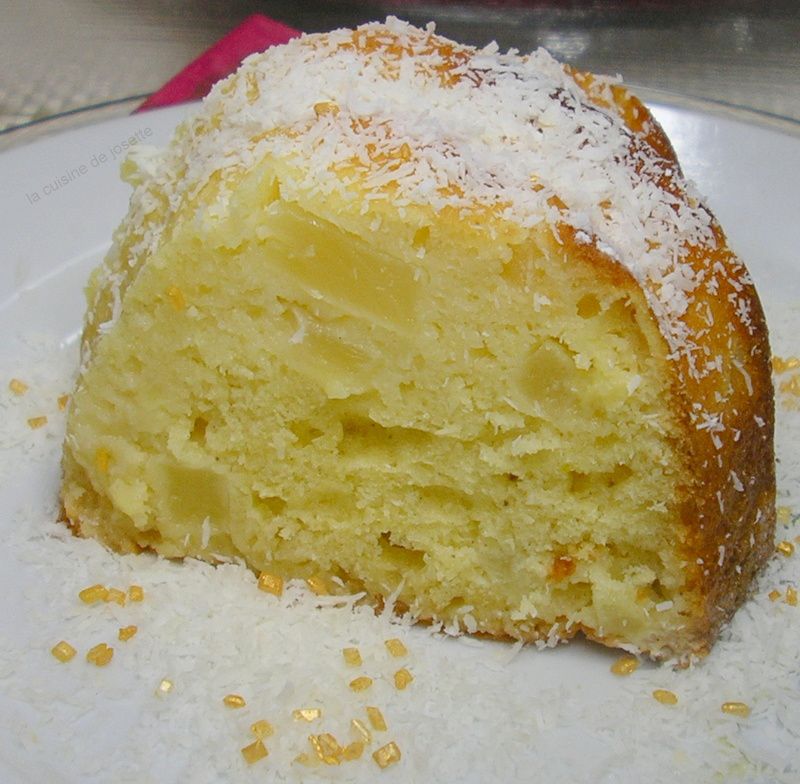 découvrez notre délicieux gâteau ananas noix de coco, une exquise alliance de saveurs tropicales qui ravira vos papilles. fabriqué avec des ingrédients frais et de qualité, ce dessert moelleux et savoureux est parfait pour toutes les occasions. laissez-vous tenter par cette douceur ensoleillée qui éveille vos souvenirs de vacances !