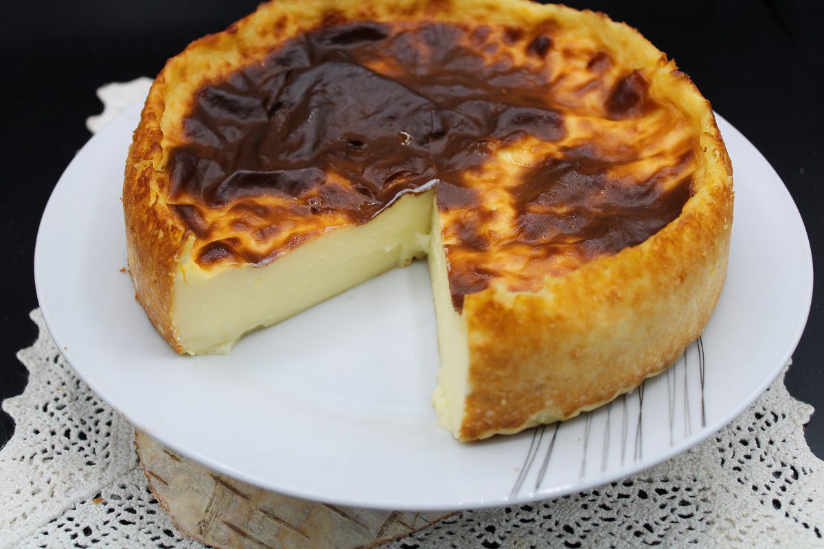 découvrez notre recette de flan crémeux, un dessert irrésistible alliant douceur et légèreté. parfait pour les amateurs de pâtisserie, ce flan séduira vos convives par sa texture onctueuse et son goût délicat. suivez nos conseils pour réussir ce classique de la cuisine française !