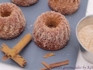 savourez un délice sucré avec notre gâteau miel cannelle, un mélange parfait de douceur et d'épices. idéal pour rehausser vos pauses gourmandes, ce gâteau moelleux et parfumé ravira vos papilles à chaque bouchée.