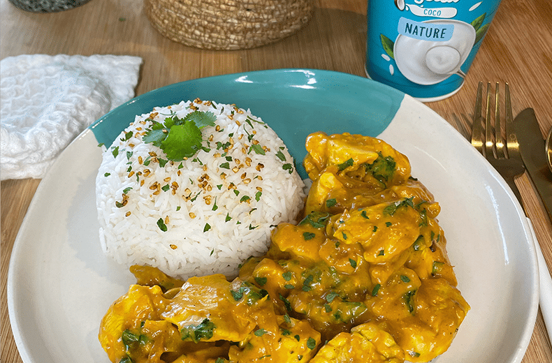 découvrez une recette savoureuse de curry poulet, alliant des épices délicates et des morceaux de poulet tendre. parfait pour un repas réconfortant et plein de saveurs, ce plat saura séduire vos papilles et ravir vos invités.