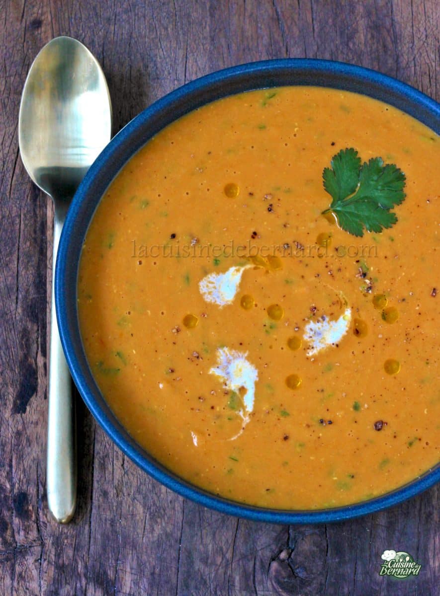 découvrez notre délicieuse recette de soupe aux lentilles corail, riche en saveurs et en nutriments. parfaite pour réchauffer vos soirées d'hiver, cette soupe allie la douceur des lentilles corail à des épices savoureuses pour un repas réconfortant et sain.