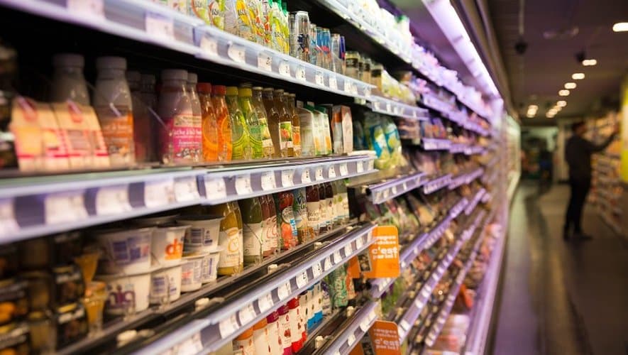 découvrez les risques potentiels liés à l'achat de graines en supermarché. informez-vous sur la qualité, l'origine et les pratiques de conservation pour garantir une alimentation saine et sécurisée.